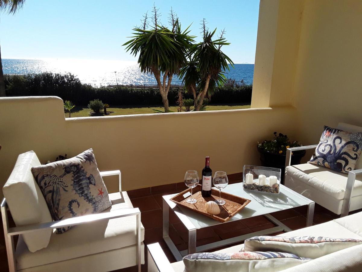 Beachfront Neptuno I, Complex,Views,Pool,Garden, Elviria Marbella Esterno foto